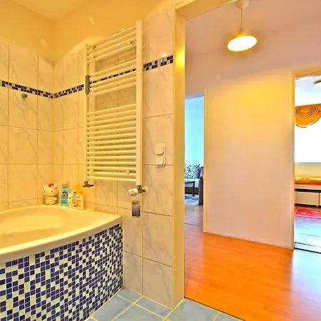 Private Near Exhibition Center