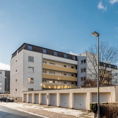 Private Near Exhibition Center Apartment