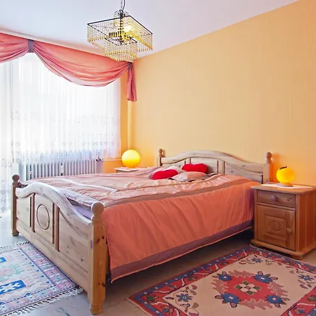 アパート Conzeptplus　プライベート　アパートメンツ　エキシビション　センター　ルーム　エージェンシー *