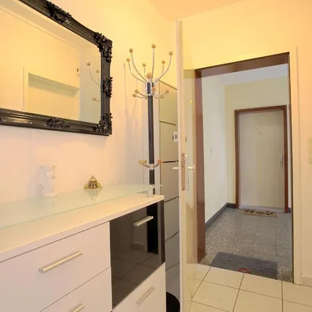 Private Near Exhibition Center Hannover