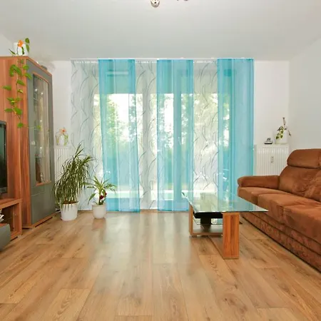 Private Near Exhibition Center *