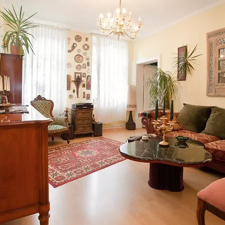 Private Near Exhibition Center Hannover