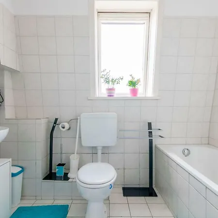 Private Near Exhibition Center