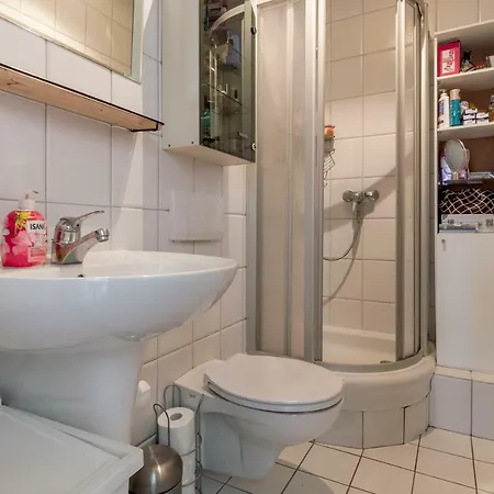 Private Near Exhibition Center * Hannover