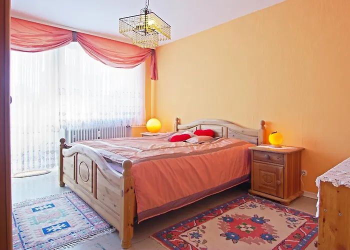 Apartment Private Near Exhibition Center *