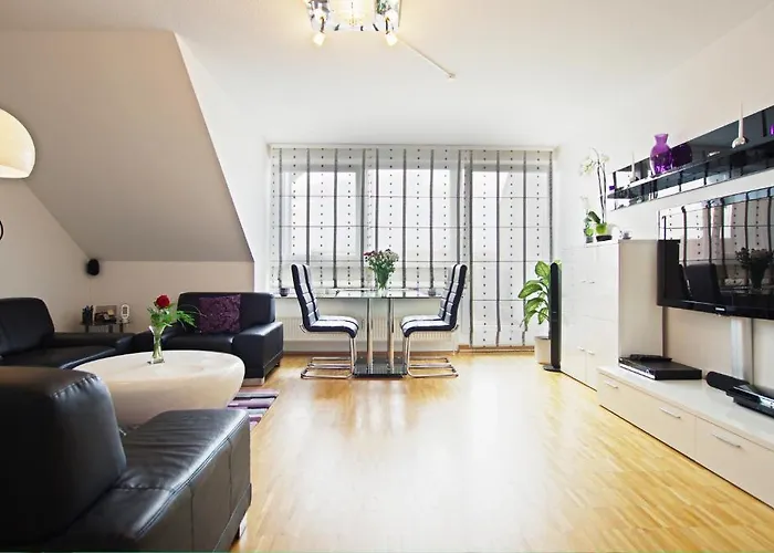 Private Near Exhibition Center * Hannover