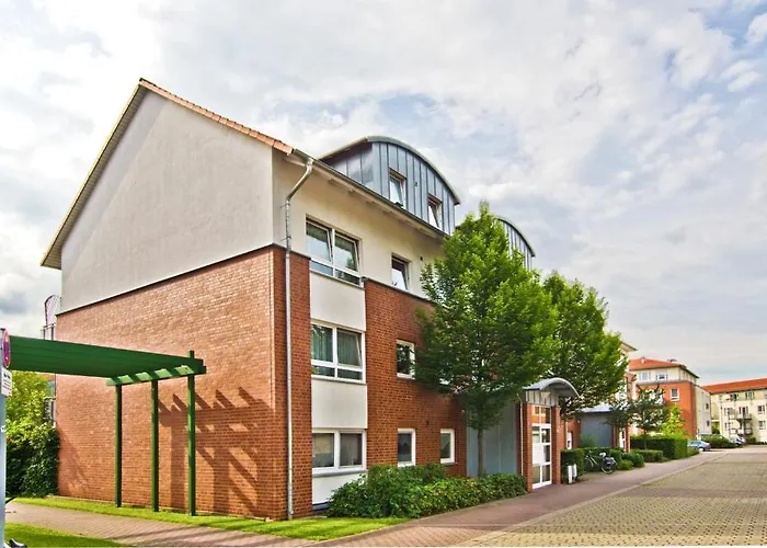 Private Near Exhibition Center