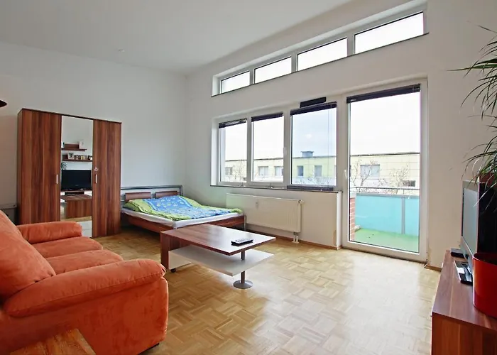 Private Near Exhibition Center