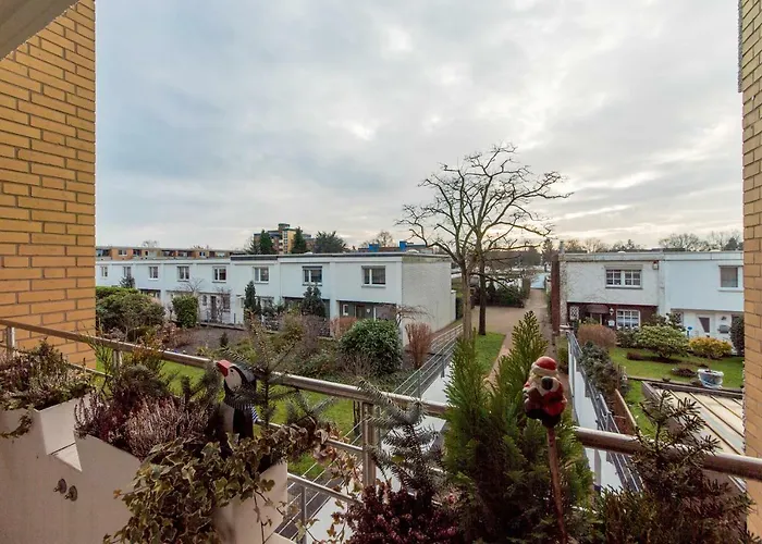 Private Near Exhibition Center